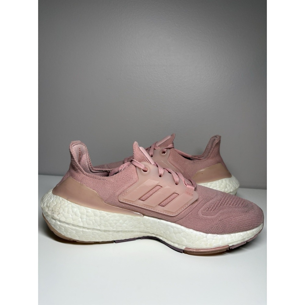 Adidas UltraBoost 22 Women's Wonder Mauve Pink Running Sneaker GX5592 - Size 7.5 - Picture 4 of 11